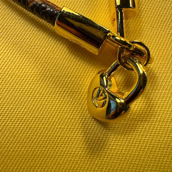 New Heart Charm Canvas-Leather Bracelet Gold Hardware Box &  Dust Bag Included - Picture 7 of 16